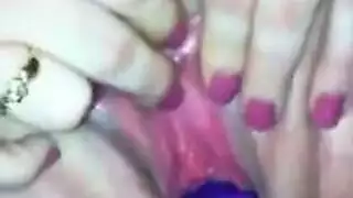 بنت مصريه بتضرب عشره وتنزل لبن