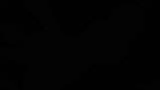 أماني قذرة لشقراء منحنية: تدليك عنيف وشرج خشن