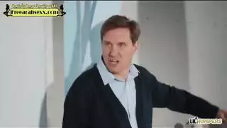 اعترافات العيادة: طبيب يضاجع مريضة في فيلم إباحي طبي صريح