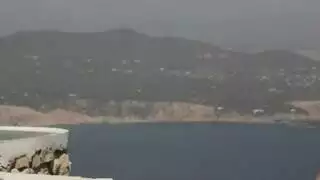 عاهرات الياقوت: جنس ثلاثي بين الأعراق