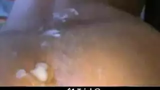 تصوير جماع ساخن جدا مع رجل ينيك زوجته السمراء و هما في الفراش ساخنين