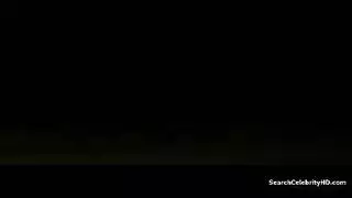 زوج مثار يضرب كس الزوجة في وضعية كلابي ساخنة