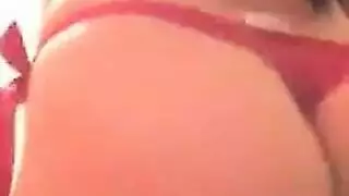 فيديو هز عربي صريح: مؤخرة كبيرة ترتد على الإيقاع