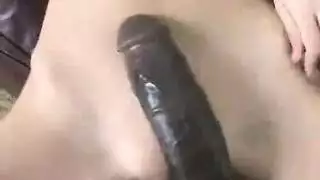 بي بي سي ضخم يضرب فرج الفتاة الجميلة المبلول