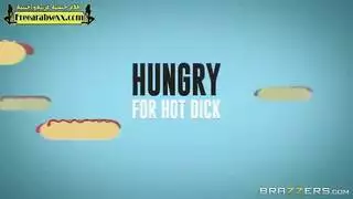 أم كبيرة الصدر تريد ذلك القضيب العملاق الآن