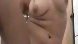 عاهرات جامحات في جنس شرجي ومهبلي مكثف