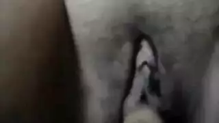 فتاة هندية ممتلئة الجسم تمارس الجنس بقوة في تجميعية إكس إكس إكس