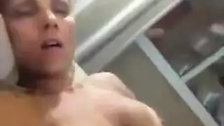 مشهد سكس شرجي وجنس فموي مع شقراء