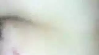 ربة بيت ممحونة ينيكها عشيقها الاصغر سنا منها منها طيزها و هي واقفة حاااار الفيديو الإباحية