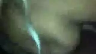 تدريب على الجنس الفموي العميق مع شاب مثير