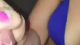 مص قوي على السلم مع مشهد قذف