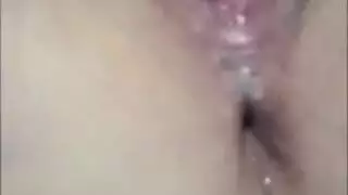 مشهد دياثة صريح: بي بي سي ونائب الرئيس يهاجمان فتحتي الضيقة