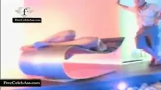 أربعة بالإصبع مصعد غرفة نوم