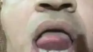 نائب الرئيس الأكل دسار مثلي الجنس ومستقيم