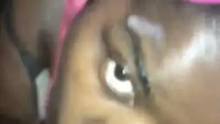 زيارة عاهرة لجلسة شوكولاتة كريمية