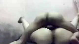 الغنج المصري يتحول لإباحية: كس يُضرب حتى الإرهاق