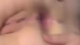 مراهقات روسيات عاهرات وأصدقاؤهن في حركة جماعية إكس إكس إكس