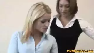 عاهرات المكتب لا تشبع من ذلك الزب السميك