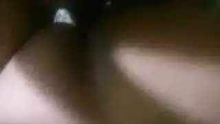 نيك عربي ساخن: رضاعة من الثدي تؤدي إلى نيك عنيف