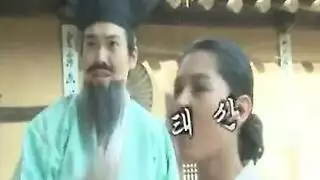 ثلاثية آسيوية ساخنة: نيك متواصل في الطبيعة والمنزل