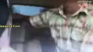 تقفيس وبوس فى المحل