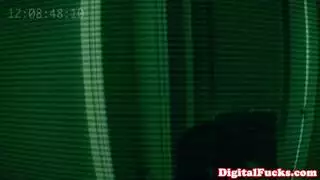 ‫نيك قلعة حار: تدمير عميق لعاهرة سمراء مغرية‬