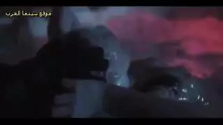 فخ الثعلب: مثير فتاة الحوض الساخن عارية (ترجمات عربية)