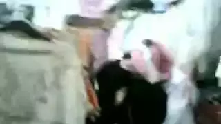 سعودي ينيك منقبة في محل الملابس