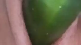 الهواة يستمني وينتهي في بخ