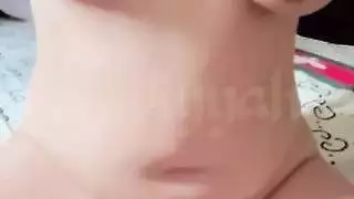 السمين الهواة العربي يحصل عارية تظهر ثديها الكبير وجمل الشعر