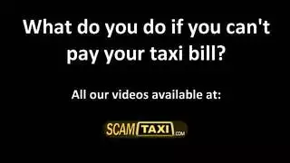 الجنس شقراء مع سائق محترف يعمل في سيارة أجرة
