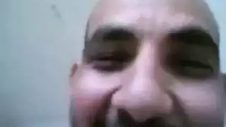 اللبوه بتمسك الزبر ترضعه وتنام وتاخده فى كسها نيك نار واهات مولعه